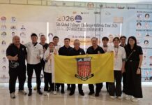 曾经在厨房里默默练习的身影,如今在赛场上熠熠生辉