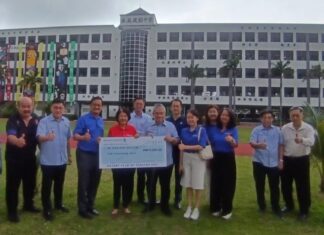 丹绒亚路扶轮社支持建国中学电子车发展计划
