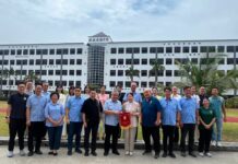 北京华文学院访问交流|中华文化大乐园走进亚庇建国中学